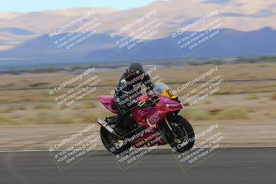 media/Sep-11-2022-SoCal Trackdays (Sun) [[81b7e951af]]/Back Straight Speed (850am)/